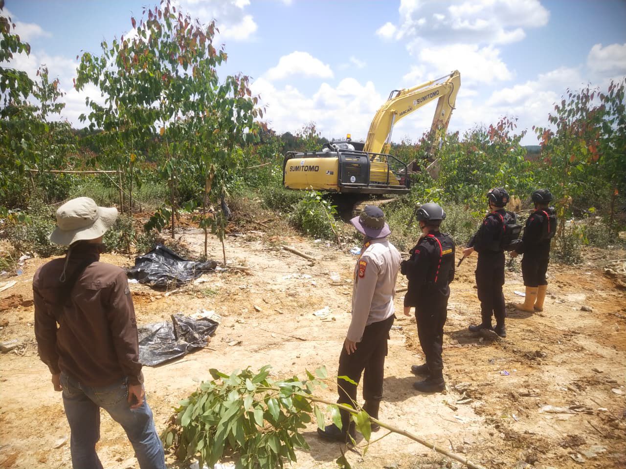 Hari Keempat Penertiban, Polsek Bayung Lencir Pastikan Illegal Drilling di PT BPP Pagar Desa Habis