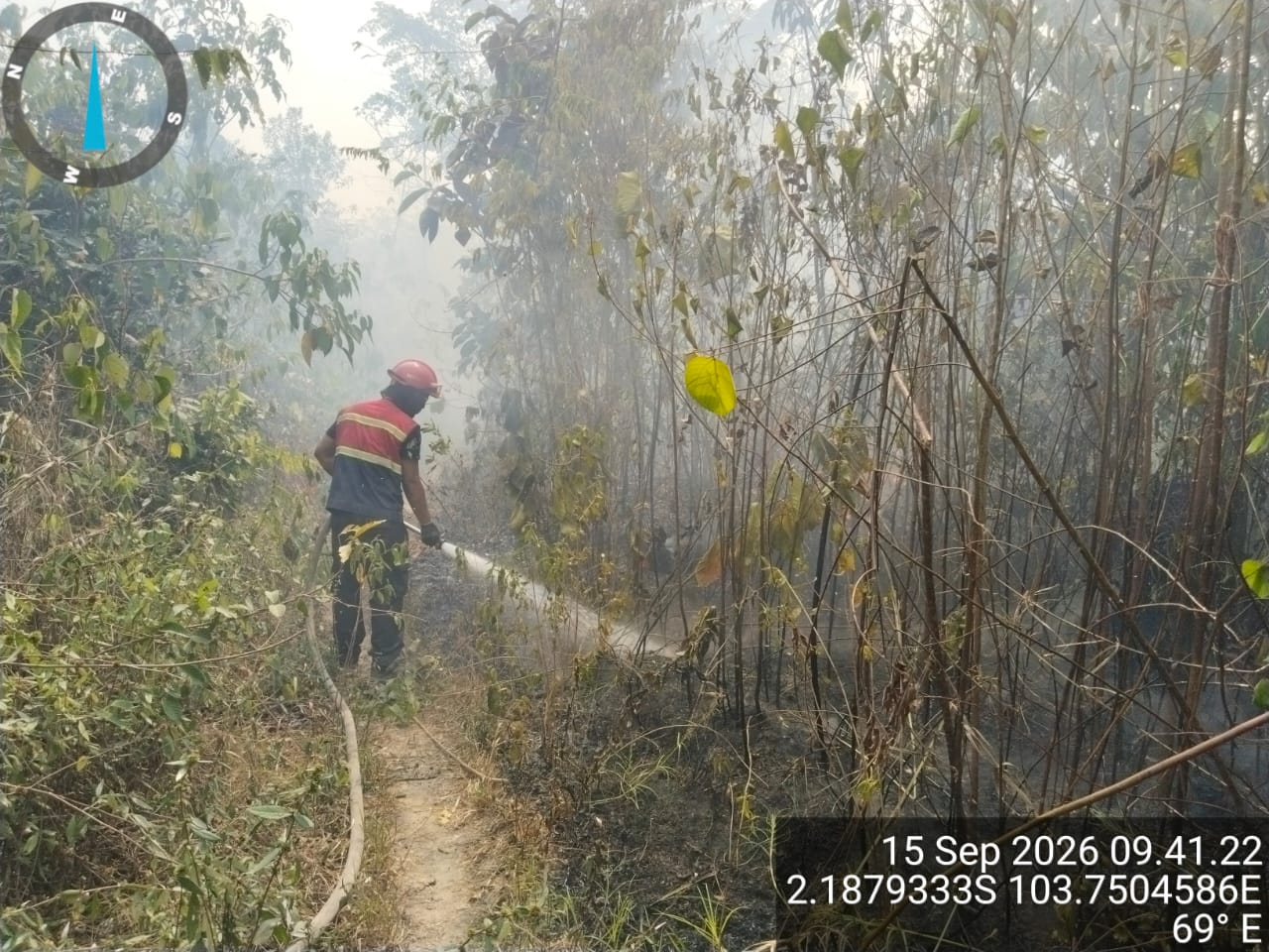 Kolaborasi Multipihak Bantu Tangani Kebakaran Kebun Warga di Desa Kaliberau