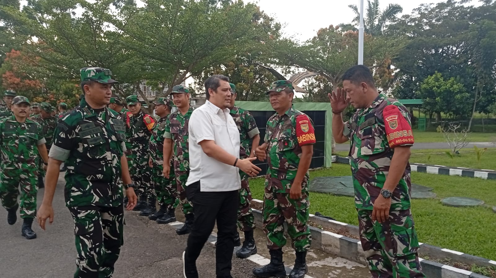 Yudha Novanza Soroti Minimnya Fasilitas Babinsa Saat Kunjungi Koramil Bayung Lencir